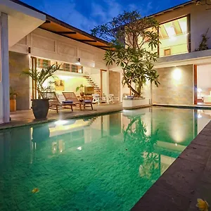  Villa Bias