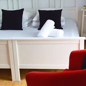 Neapol Parking Gratis Moxy Te&am Cracow , Krakow Poland